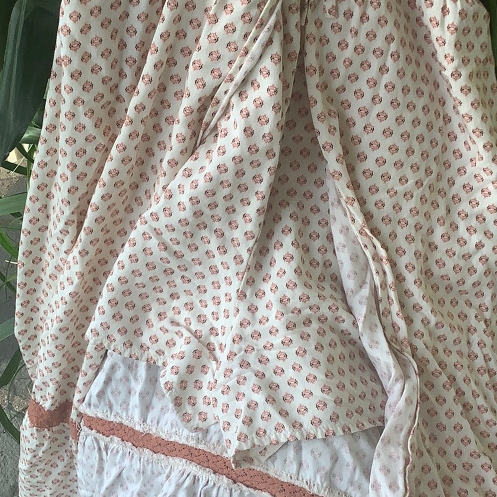 ❤️Jumpsuit with long, dressy sides❤️ - Picture 4 of 5